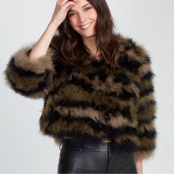 Jocelyn Feathered Jacket - Picture 3 of 4